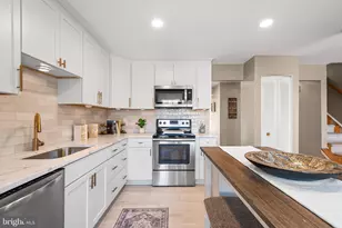 5213 Cannes Ct, Alexandria, VA 22315 - Photo 15