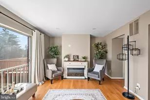 5213 Cannes Ct, Alexandria, VA 22315 - Photo 9