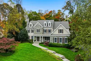 1490 Lily Loch Way, Great Falls, VA 22066 - Photo 3