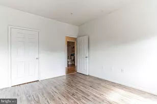 11343 Aristotle Dr, Fairfax, VA 22030 - Photo 17