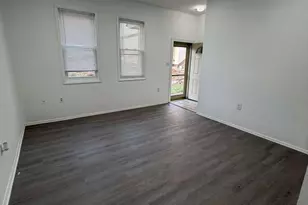 5421 Crossrail Dr, Burke, VA 22015 - Photo 3