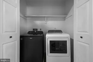 4068 Championship Dr, Annandale, VA 22003 - Photo 31