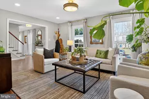 8703 Etta Dr, Springfield, VA 22152 - Photo 3