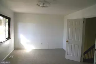 9507 Barcellona Ct, Fairfax, VA 22031 - Photo 31