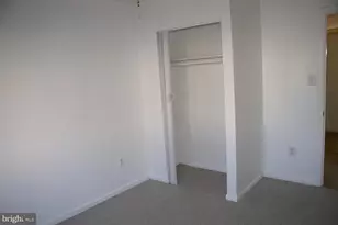 9507 Barcellona Ct, Fairfax, VA 22031 - Photo 11