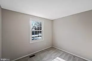 9920 Oakdale Woods Ct, Vienna, VA 22181 - Photo 21