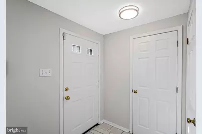 9920 Oakdale Woods Court, Vienna, VA 22181 - Photo 9