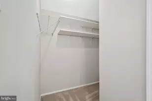 9920 Oakdale Woods Ct, Vienna, VA 22181 - Photo 19