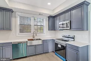 3010 Steven Martin Dr, Fairfax, VA 22031 - Photo 79