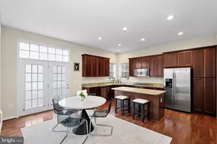 2467 Cypress Green Ln, Herndon, VA 20171 - Photo 31