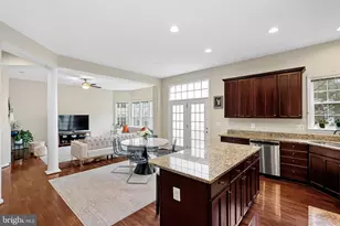 2467 Cypress Green Ln, Herndon, VA 20171 - Photo 37