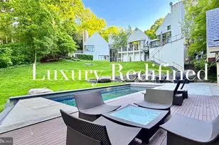 1100 Crest Ln, McLean, VA 22101 - Photo 19