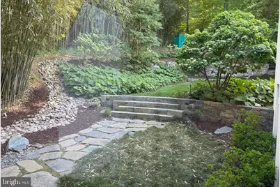 1100 Crest Lane, McLean, VA 22101 - Photo 31