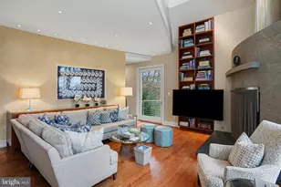 1100 Crest Ln, McLean, VA 22101 - Photo 25