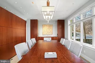 1100 Crest Ln, McLean, VA 22101 - Photo 15