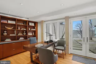 1100 Crest Ln, McLean, VA 22101 - Photo 41