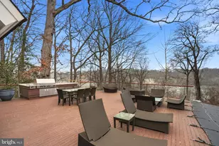 1100 Crest Ln, McLean, VA 22101 - Photo 53