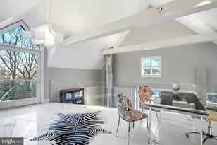 1100 Crest Ln, McLean, VA 22101 - Photo 27