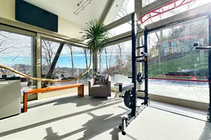 1100 Crest Ln, McLean, VA 22101 - Photo 49