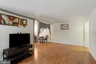 3362 Woodburn Rd, Annandale, VA 22003 - Photo 7