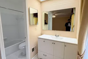 6921 Lafayette Park Dr, Annandale, VA 22003 - Photo 5