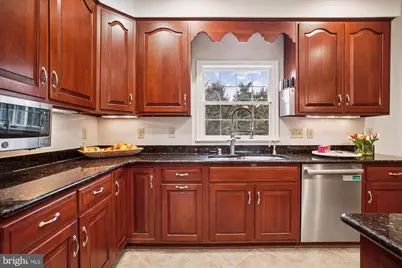 8405 Honeywood Court, McLean, VA 22102 - Photo 19