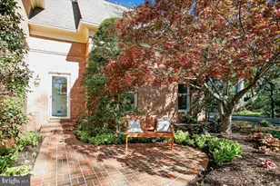 8405 Honeywood Ct, McLean, VA 22102 - Photo 91