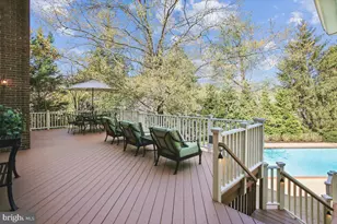 8405 Honeywood Ct, McLean, VA 22102 - Photo 83