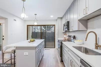 11713 Newbridge Court, Reston, VA 20191 - Photo 11