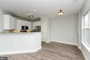 8069 Gatehouse Rd, Falls Church, VA 22042 - Photo 19