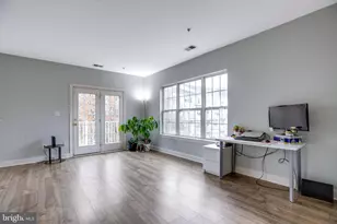 8069 Gatehouse Rd, Falls Church, VA 22042 - Photo 13