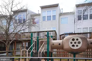 13932 Gothic Dr, Centreville, VA 20121 - Photo 31