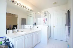 13932 Gothic Dr, Centreville, VA 20121 - Photo 19