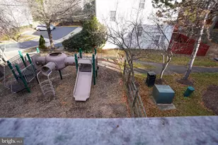 13932 Gothic Dr, Centreville, VA 20121 - Photo 27