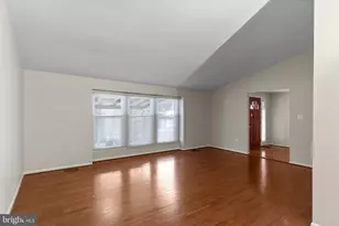 7758 Tara Heights Pl, Springfield, VA 22153 - Photo 11