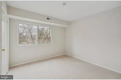 8006 Chanute Place #17/8, Falls Church, VA 22042 - Photo 13