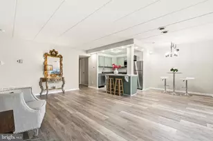 2648 Redcoat Dr, Alexandria, VA 22303 - Photo 5