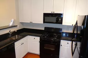 2700 Bellforest Ct, Vienna, VA 22180 - Photo 3