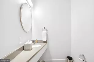 6202 Vernon Palmer Ct, McLean, VA 22101 - Photo 27