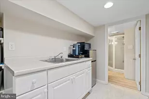 2819 Summerfield Rd, Falls Church, VA 22042 - Photo 23