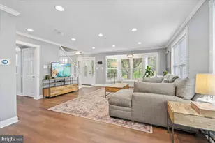 2819 Summerfield Rd, Falls Church, VA 22042 - Photo 9