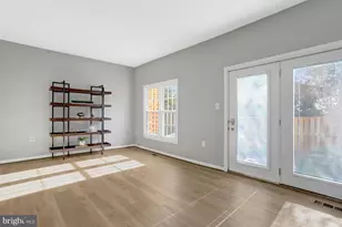 6587 Bermuda Green Ct, Alexandria, VA 22312 - Photo 17