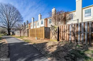 6587 Bermuda Green Ct, Alexandria, VA 22312 - Photo 39