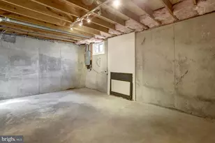 6587 Bermuda Green Ct, Alexandria, VA 22312 - Photo 33