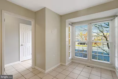 6587 Bermuda Green Court, Alexandria, VA 22312 - Photo 9