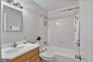 2257 Wheelwright Ct, Reston, VA 20191 - Photo 33