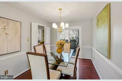 9108 Suede Court, Fairfax, VA 22031 - Photo 9