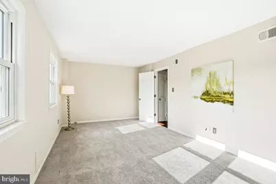 9108 Suede Court, Fairfax, VA 22031 - Photo 15