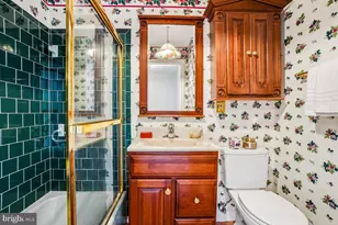 9108 Suede Ct, Fairfax, VA 22031 - Photo 21