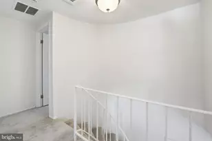 9652 Lindenbrook St, Fairfax, VA 22031 - Photo 19